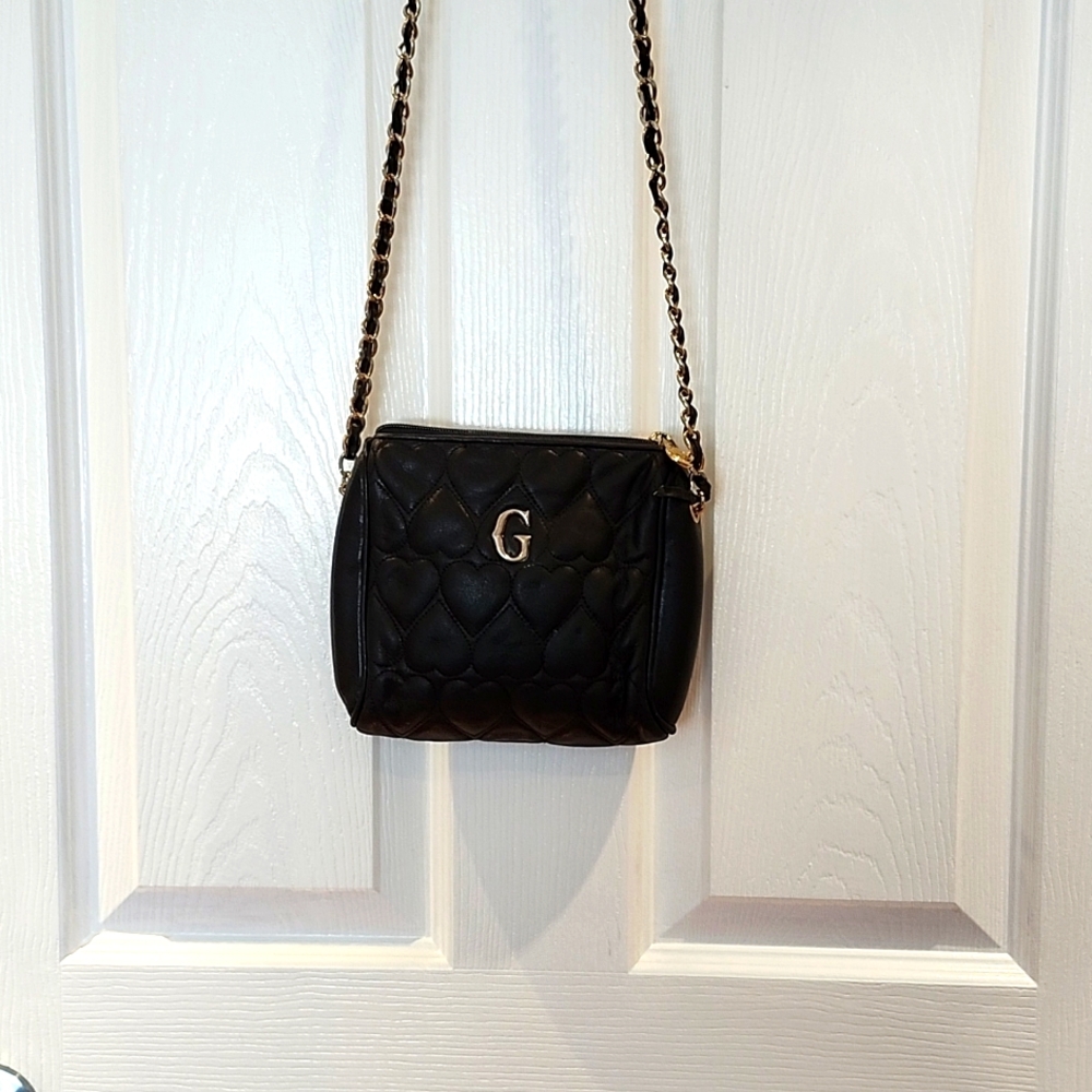 Vintage Gillian paris Black leather quilted heart shoulder bag